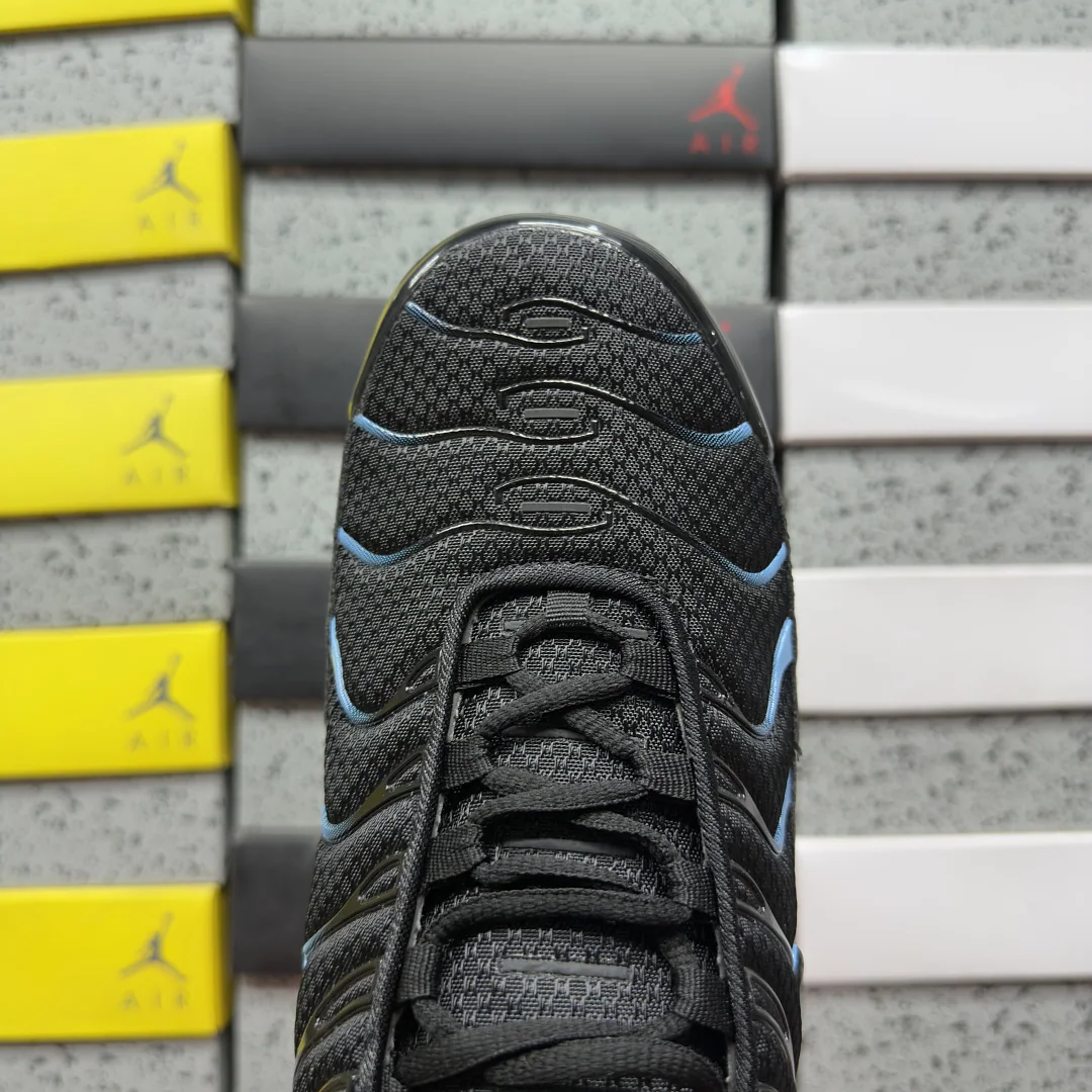 나이키 [BD] 에어 맥스 플러스 DM0032-005 201866 Nike Air Max Plus Black University Blue 상세 이미지 4