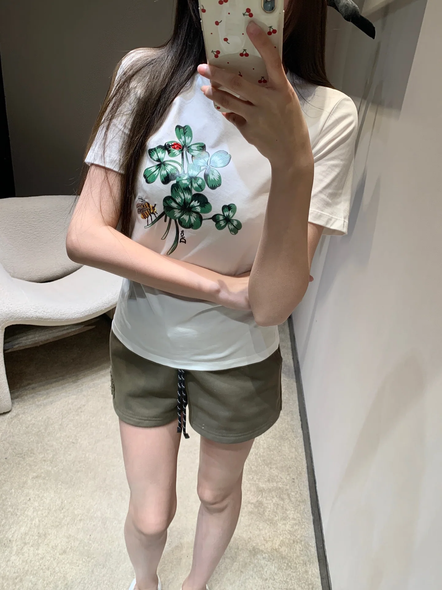 디올 꽃무늬 자수 코튼 반팔 티셔츠 26 SS 상세 이미지 8