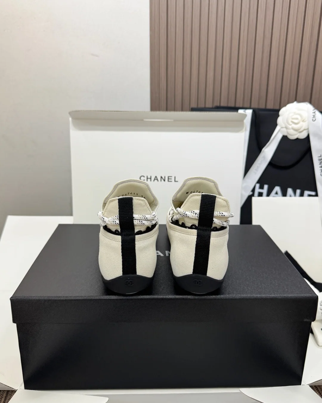샤넬 메티에다얼 레트로 스니커즈 상세 이미지 8
