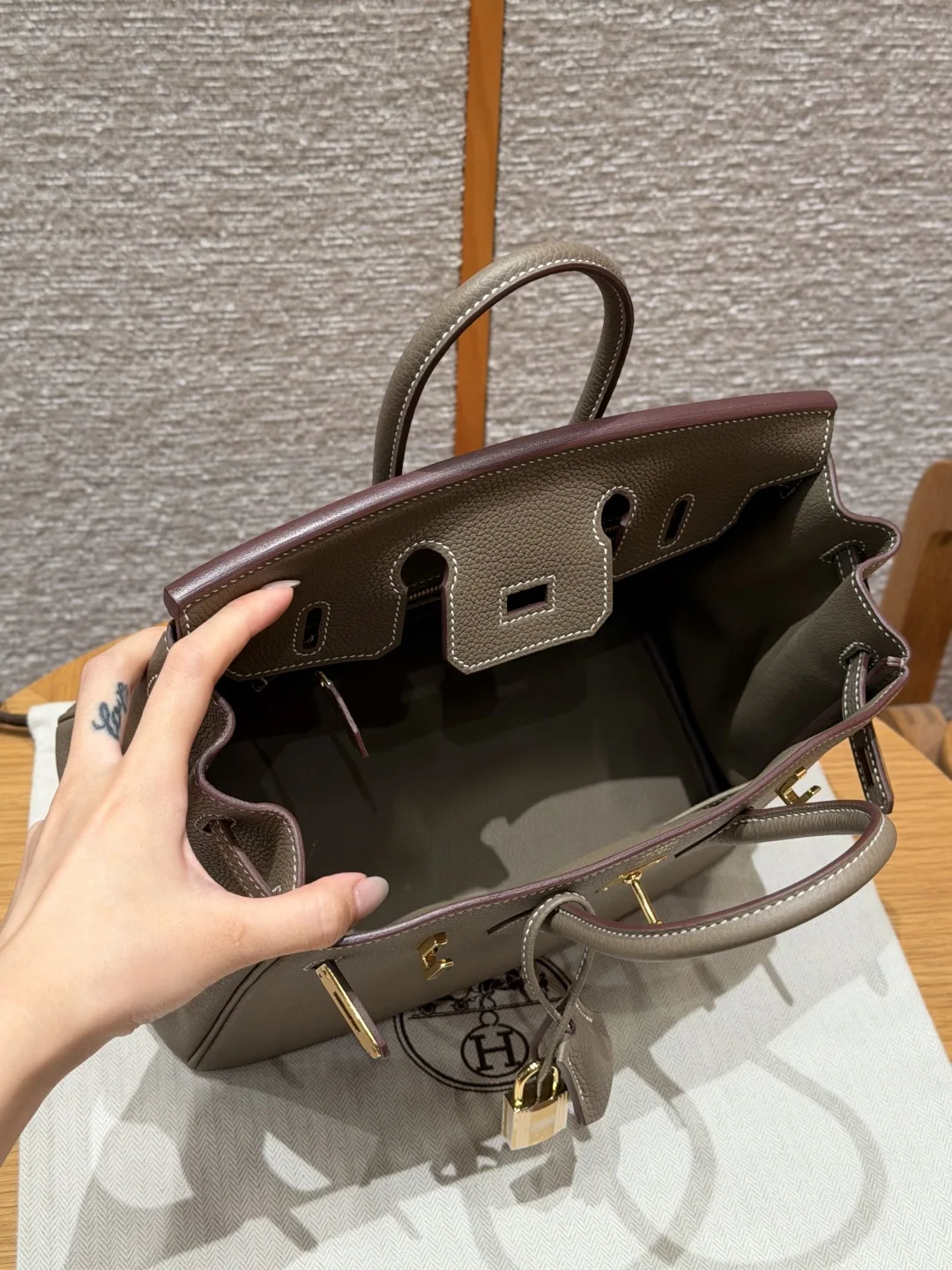 에르메스 버킨 25 토고 가방 상세 이미지 6