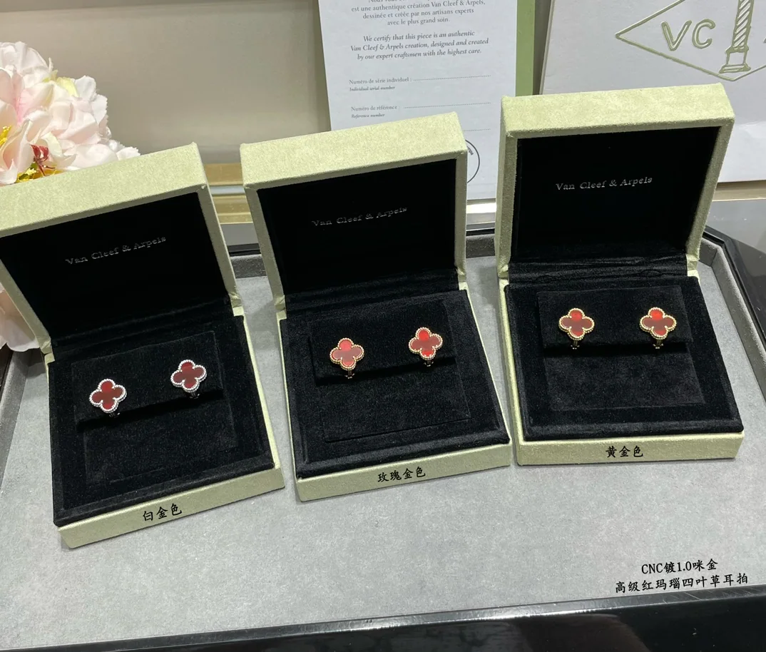 반클리프앤아펠 귀걸이 63742 Van Cleef & Arpels Earrings 상세 이미지 2
