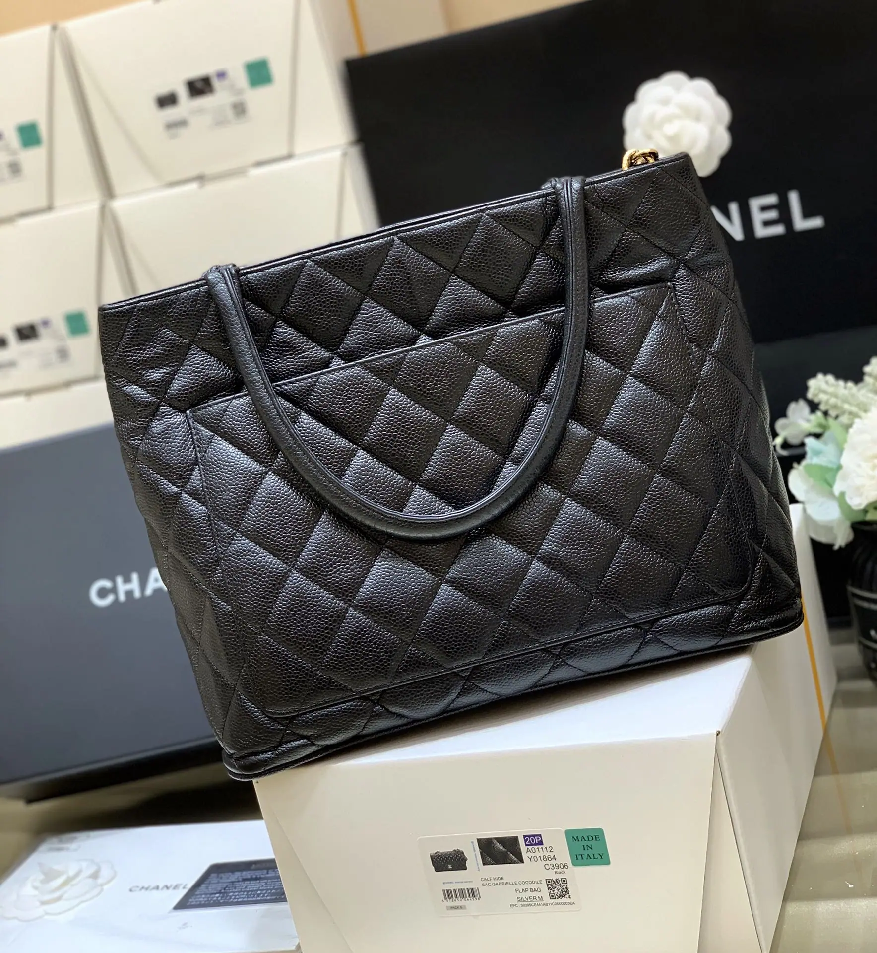 샤넬 클래식 빈티지 힐튼 가방 A91030 상세 이미지 4