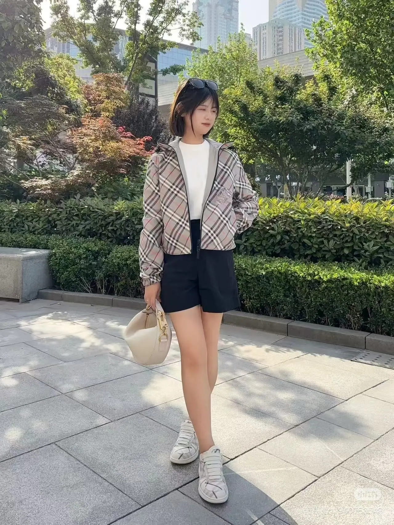 버버리 여성 자켓 상세 이미지 12
