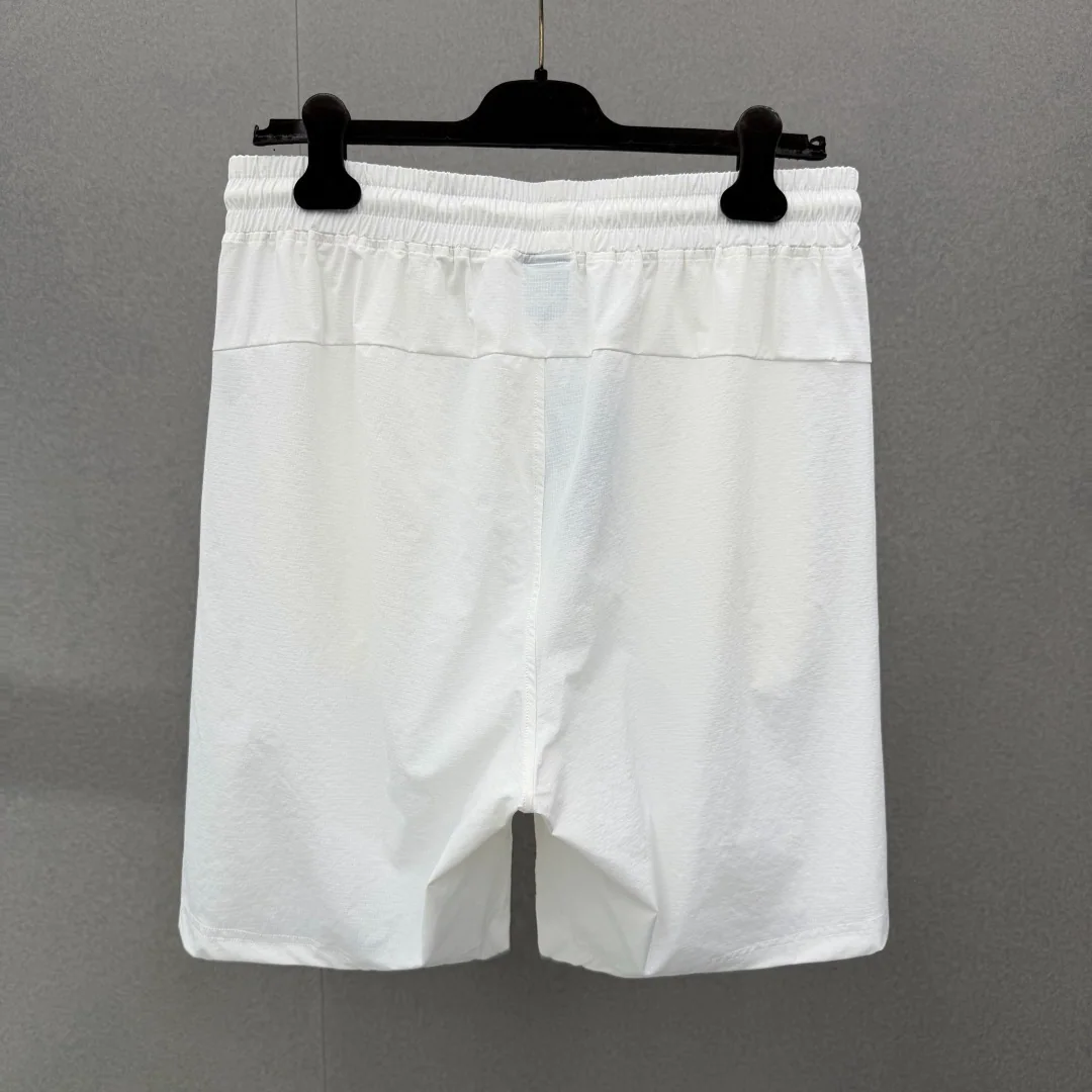 아크테릭스 남성 자수 로고 반바지 상세 이미지 2