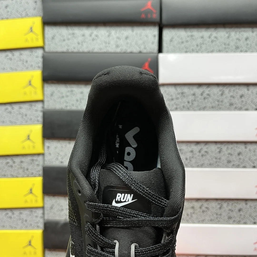 나이키 [CG] 보메로 프리미엄 HQ2050-558 201998 Nike Vomero Premium 상세 이미지 2
