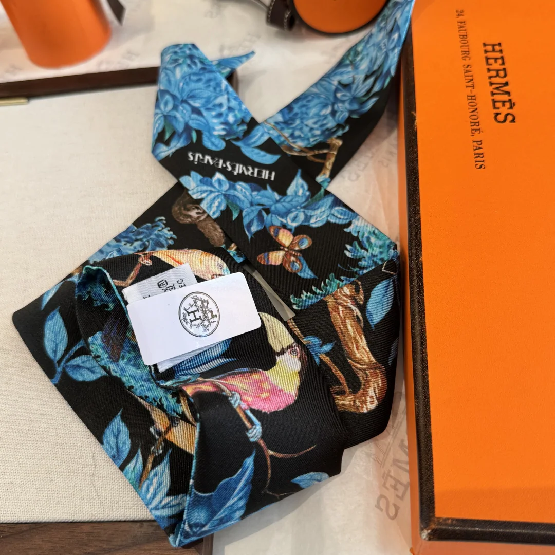 에르메스 적도 정글 실크 트윌 스카프 상세 이미지 4