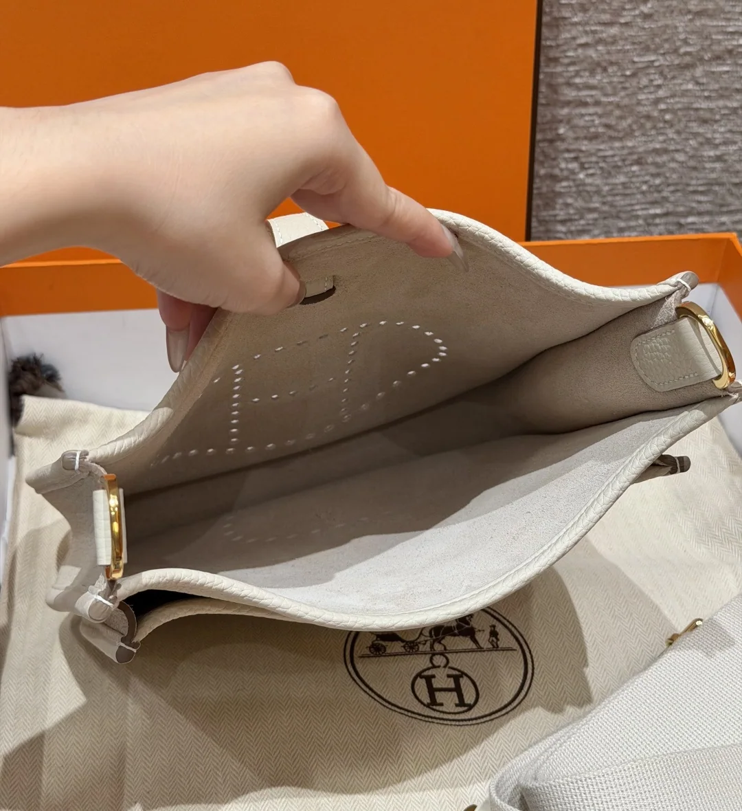 에르메스 에블린 가방 상세 이미지 6