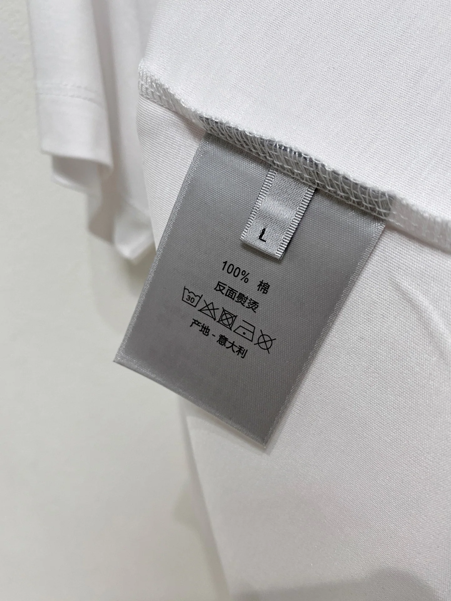 디올 크루넥 코튼 반팔 티셔츠 상세 이미지 8