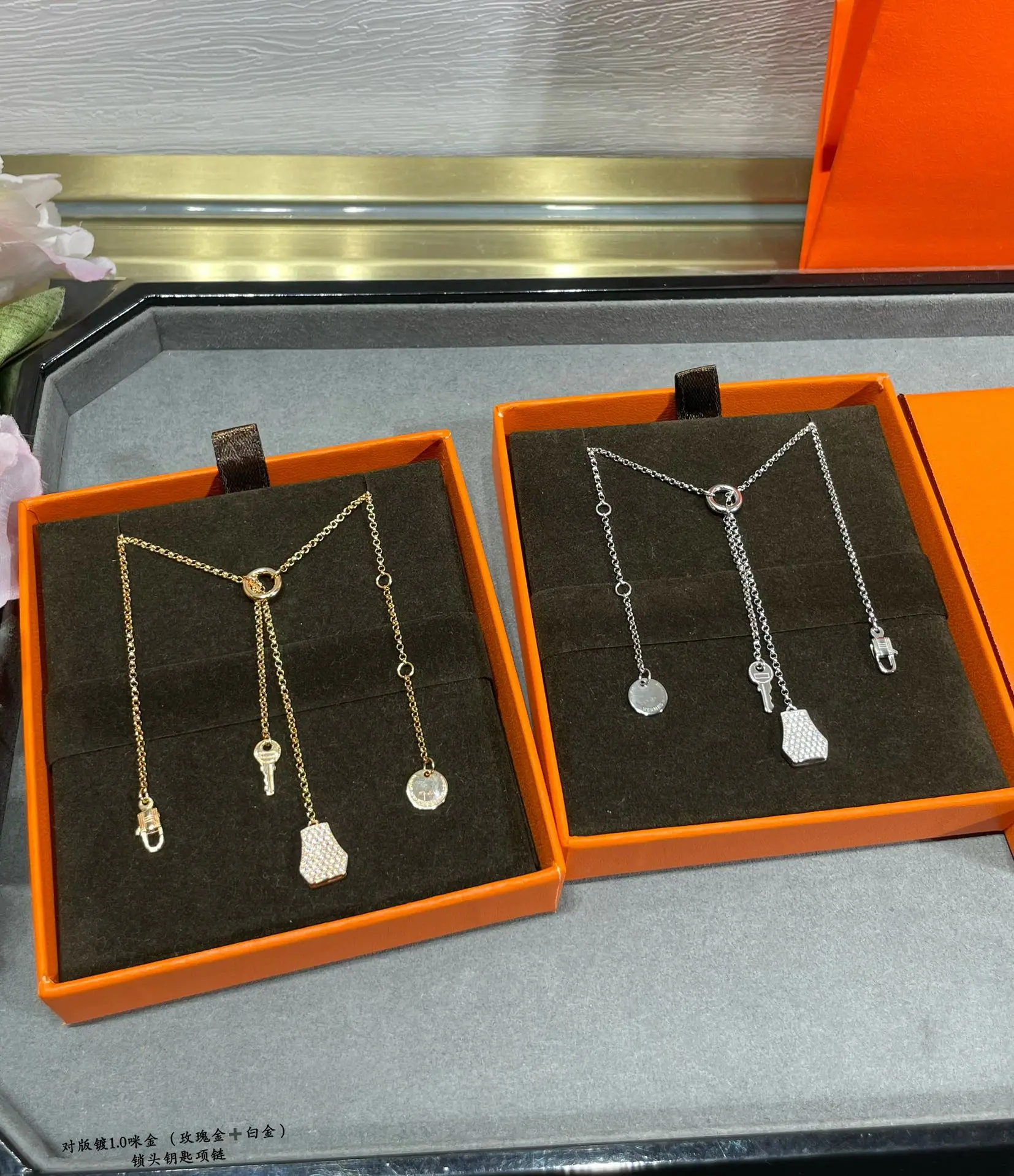 에르메스 18 K 골드 자물쇠 열쇠 목걸이 상세 이미지 6