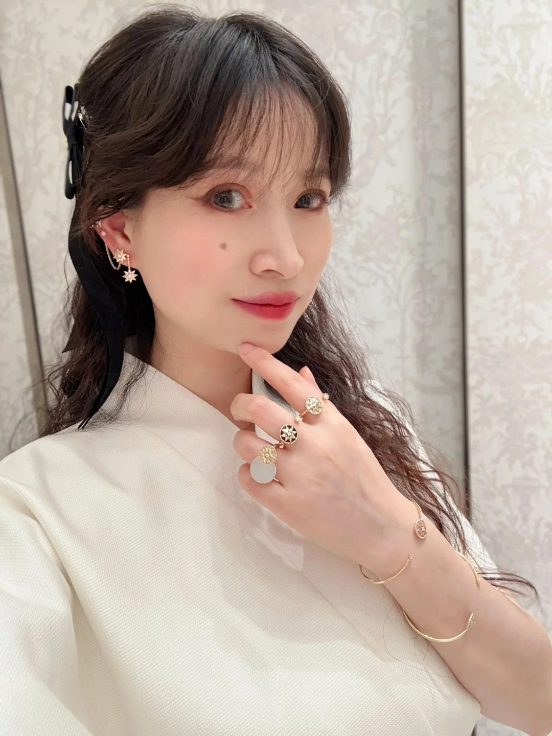 디올 로즈 드 방 골드 도금 실버 귀걸이 상세 이미지 3