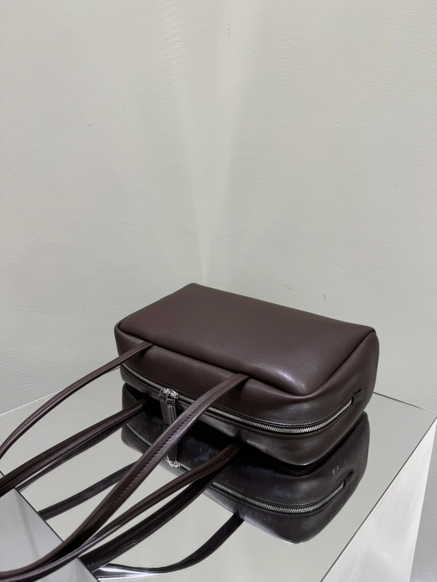 더로우 가방 상세 이미지 3