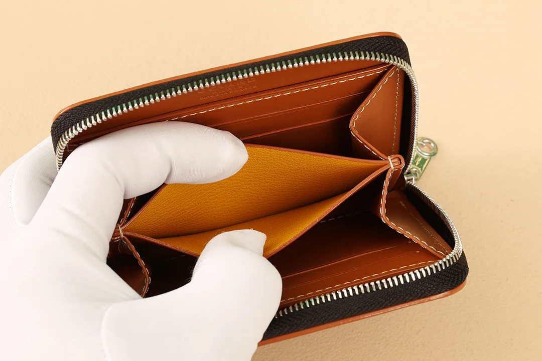 고야드 마티뇽 스몰 지갑 상세 이미지 8