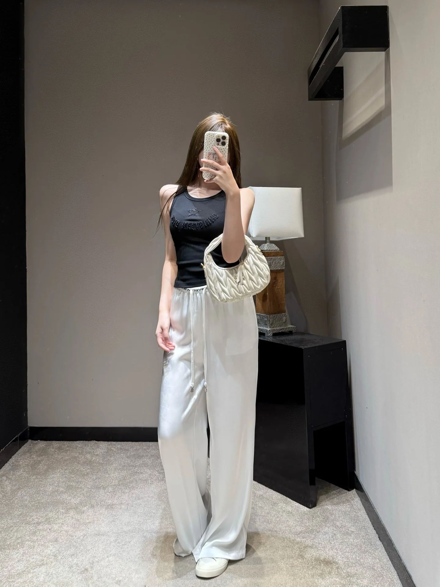 디올 비즈 별 장식 여성 반팔 티셔츠 상세 이미지 4