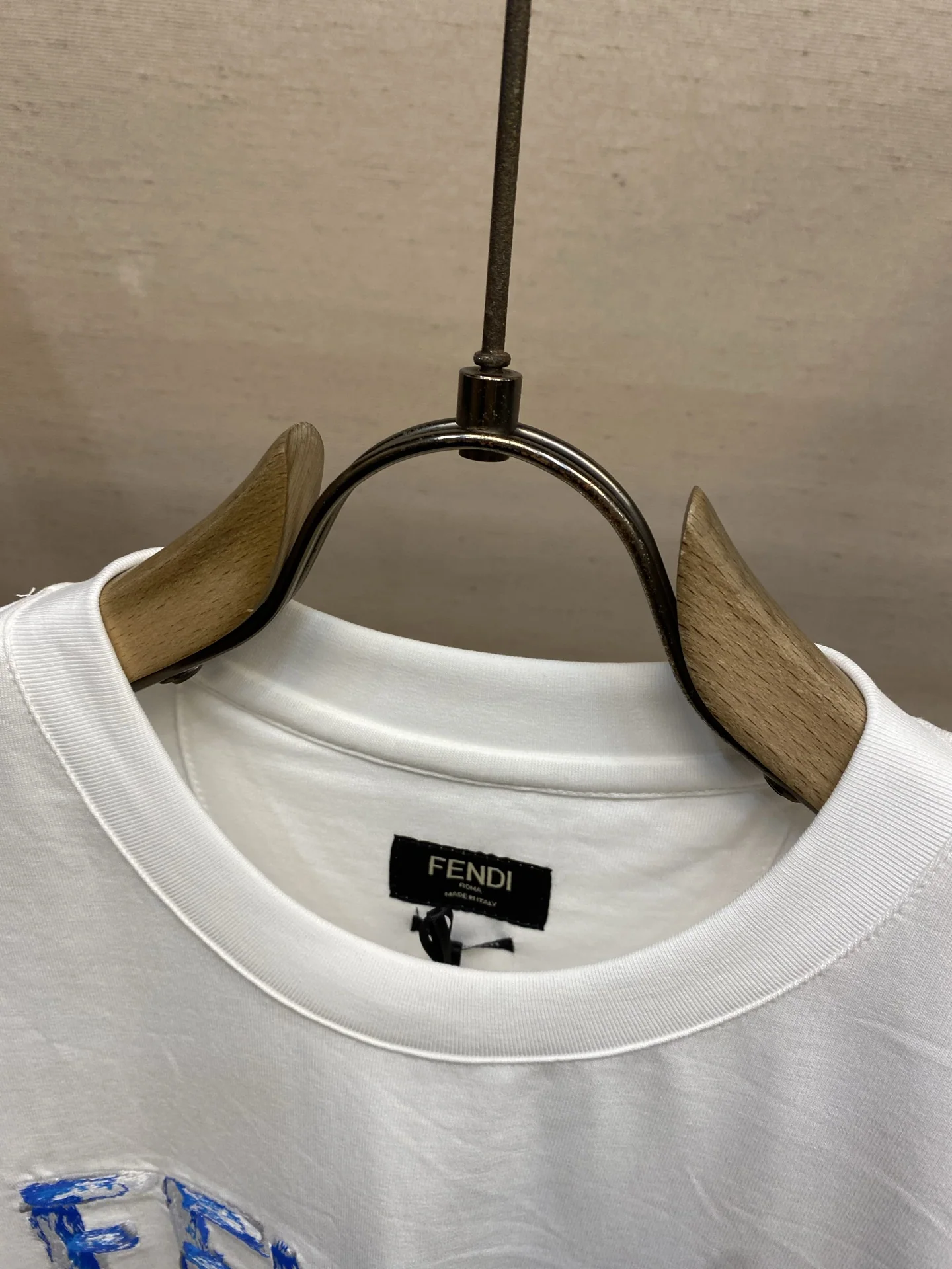 펜디 남성 반팔 26FW 상세 이미지 4