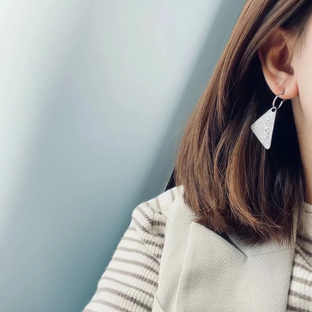 프라다 귀걸이 71504 Prada Earrings 상세 이미지 2