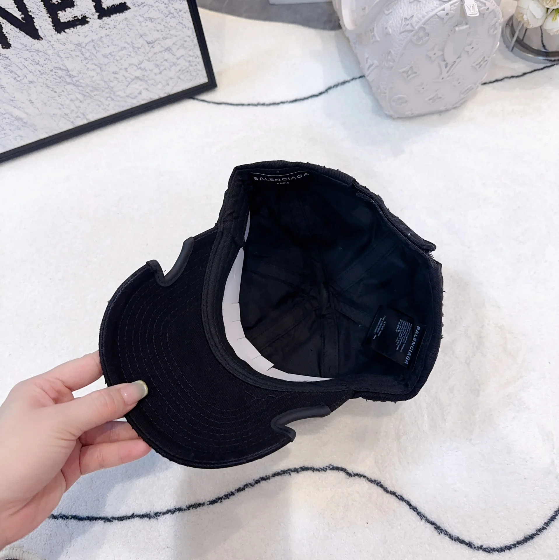 발렌시아가 심플 스타일 야구모자 상세 이미지 5