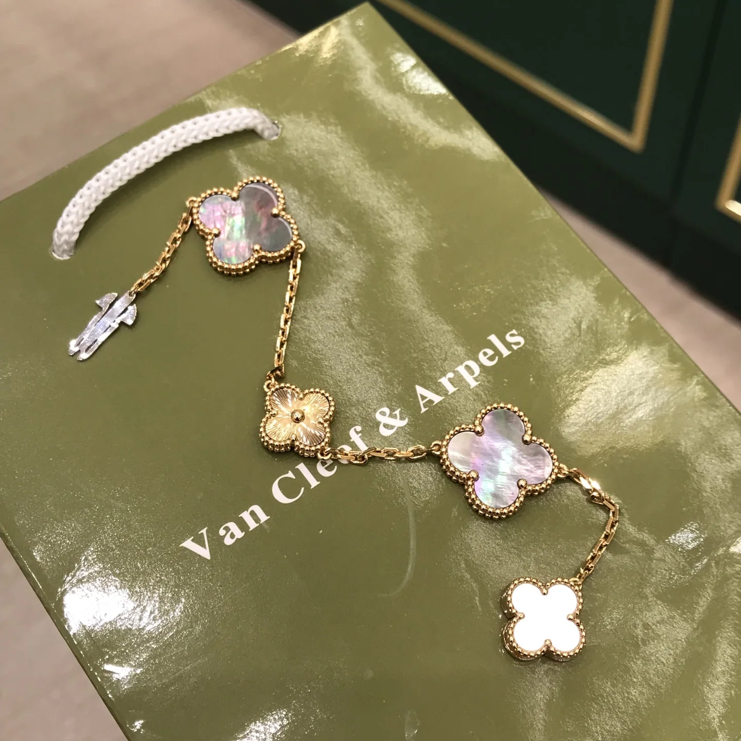 반클리프앤아펠 목걸이 63723 Van Cleef & Arpels Necklace 상세 이미지 9