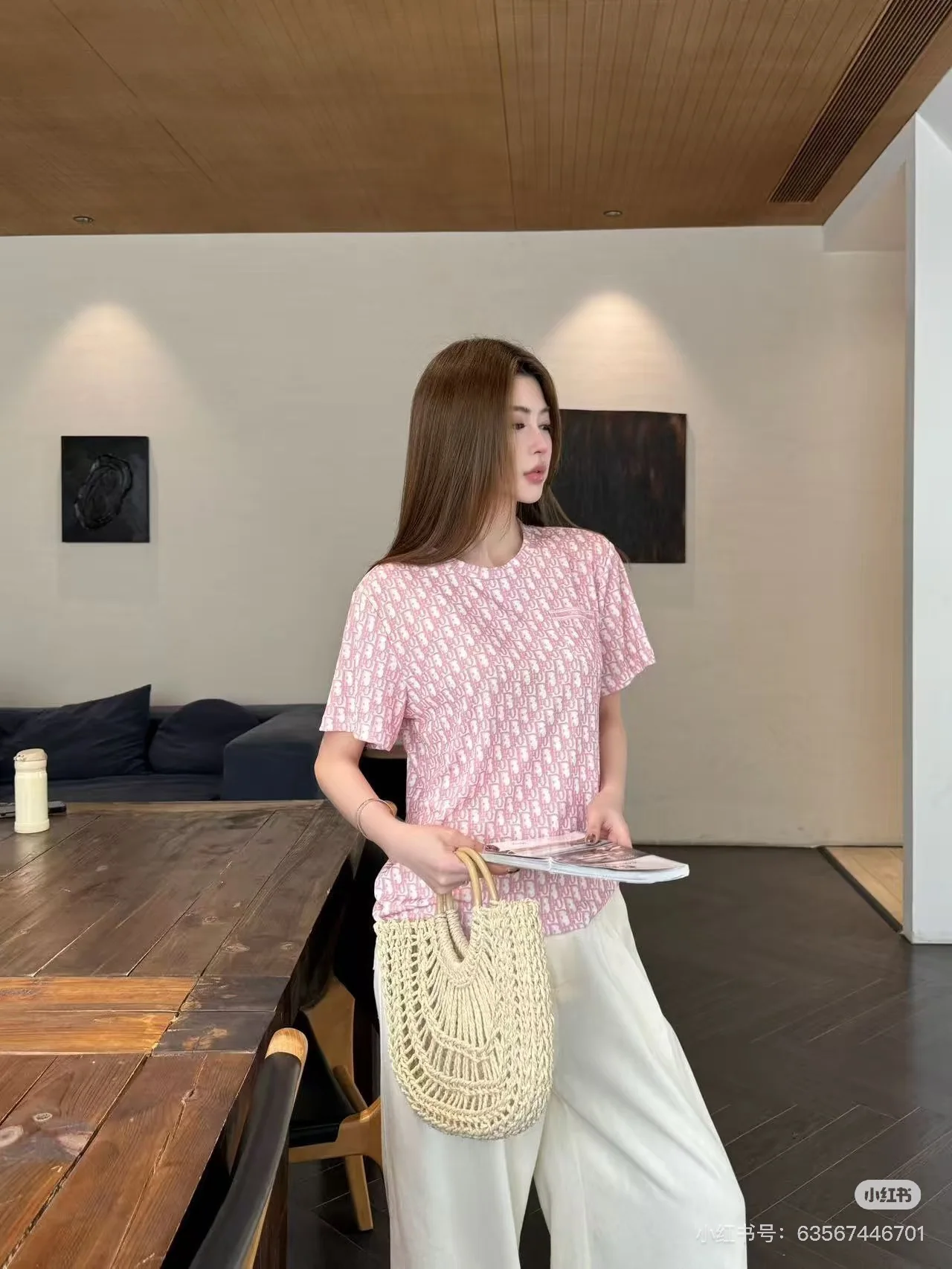 디올 프린트 포켓 반팔 티셔츠 2026 SS 상세 이미지 2
