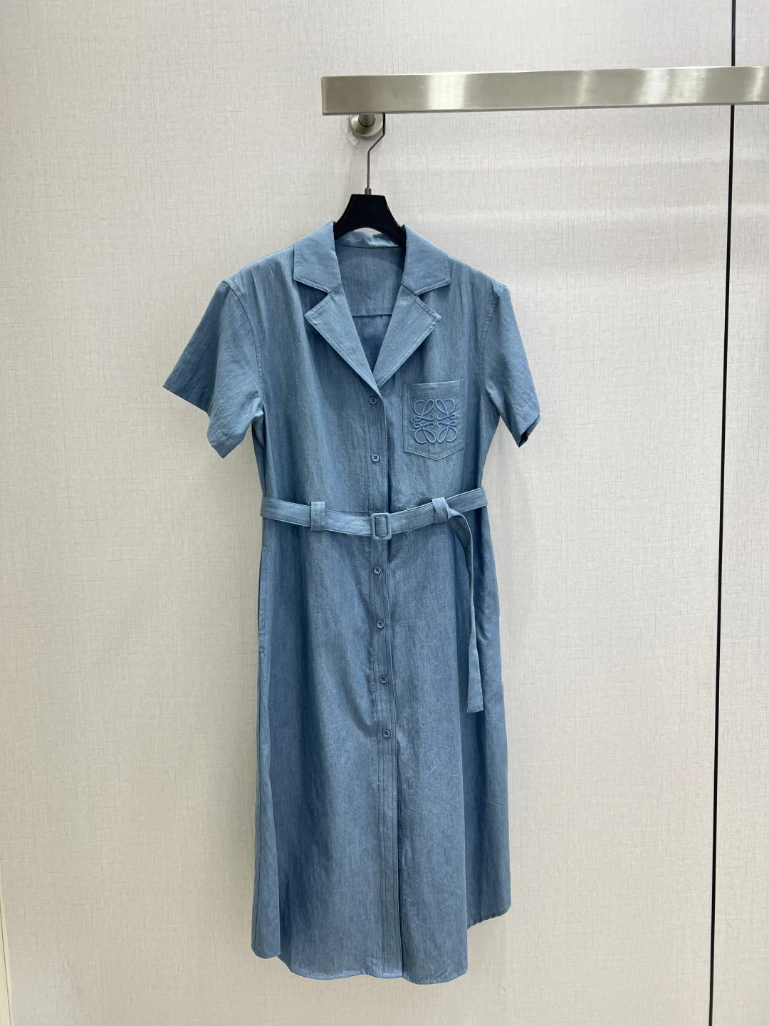 로에베 자수 포켓 벨트 여성 원피스 상세 이미지 3