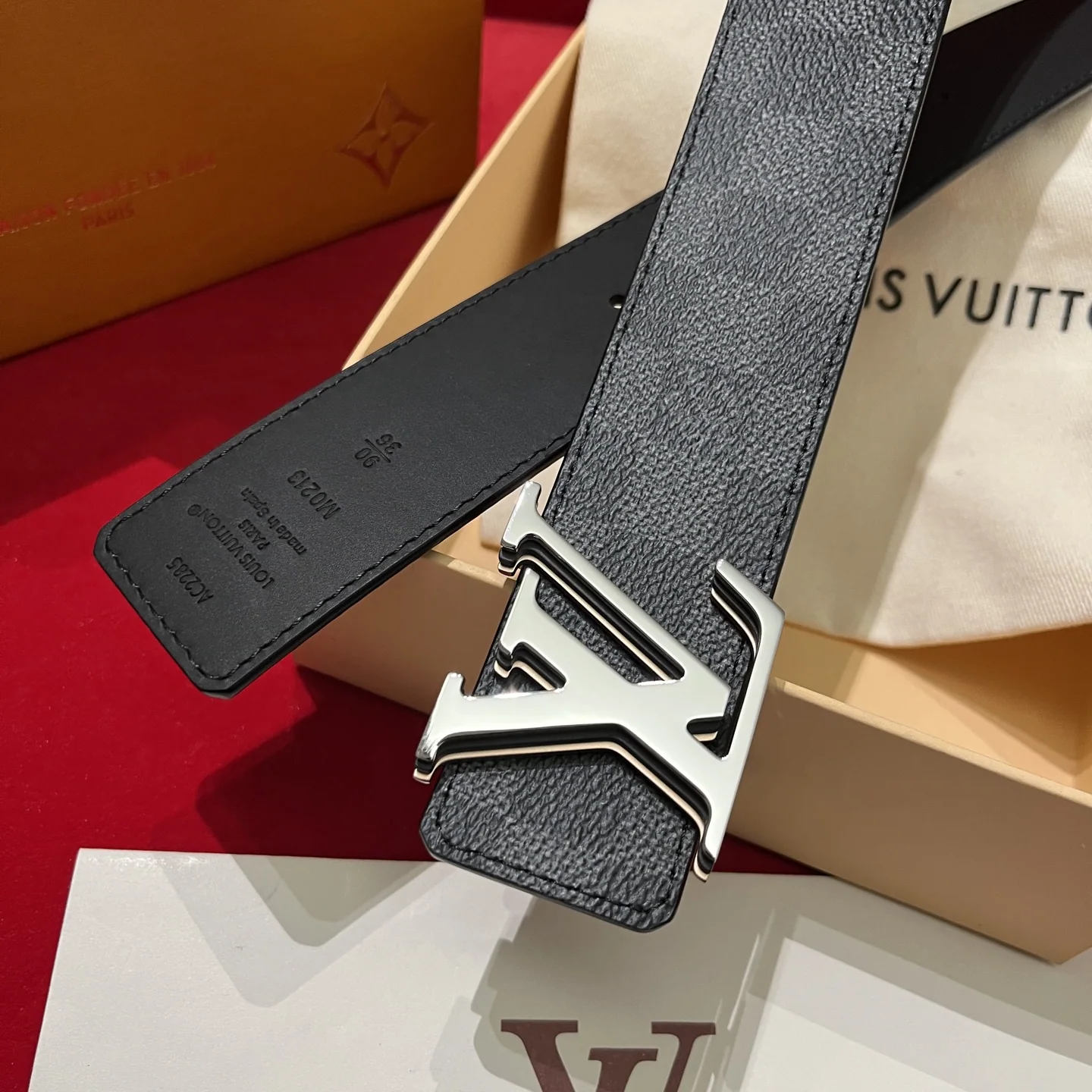 루이비통 LV 옵틱 버클 캔버스 벨트 상세 이미지 5