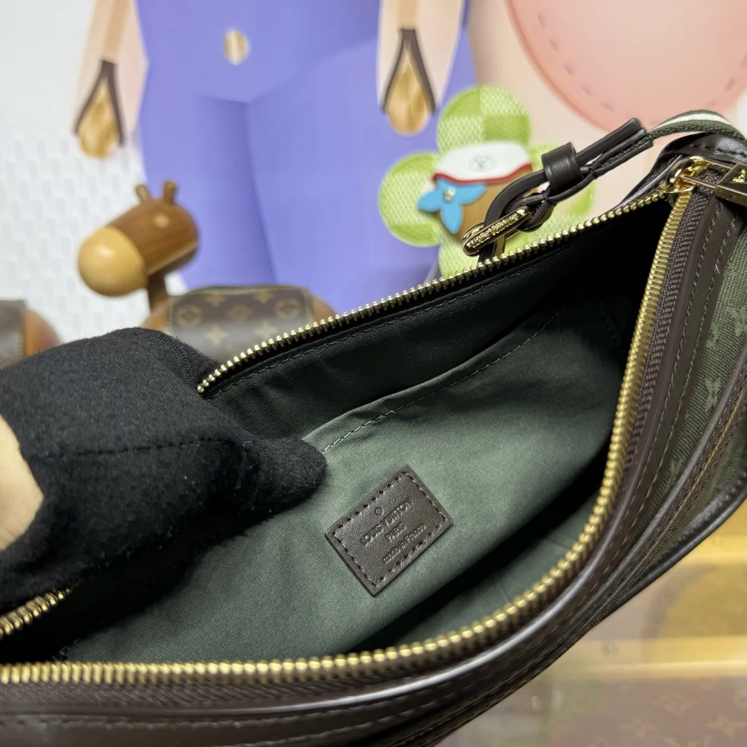 루이비통 루실 스몰 데님 스마일리페이스 가방 M92330 상세 이미지 8