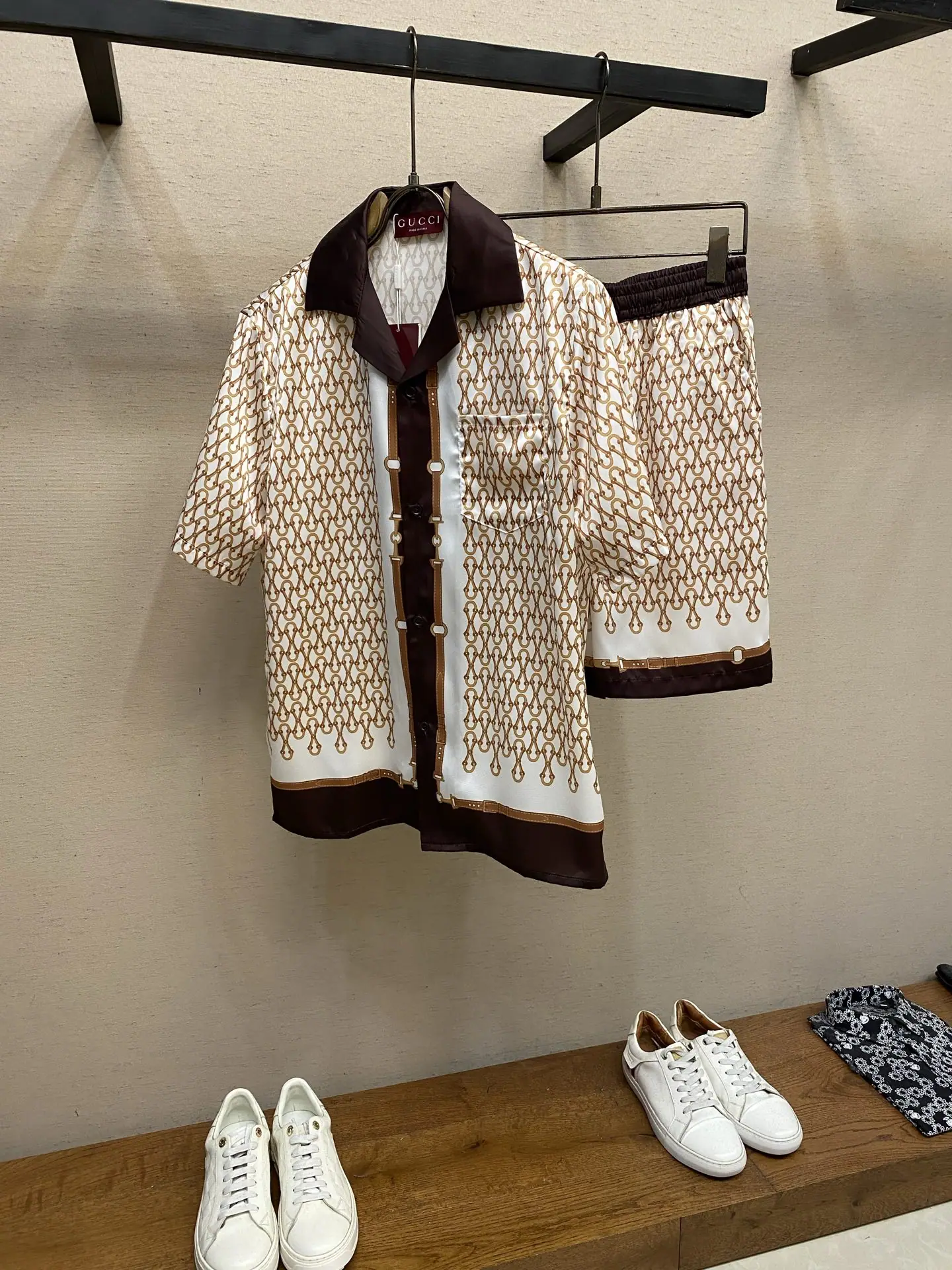 루이비통 남성 반바지 68883 Louis Vuitton Shorts 상세 이미지 2