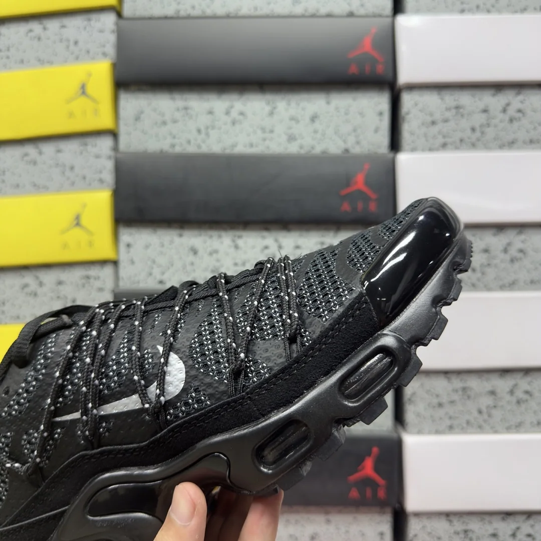 나이키 [BD] 에어 맥스 플러스 FD0670-001 201901 Nike Air Max Plus Toggle Black Reflective 상세 이미지 5