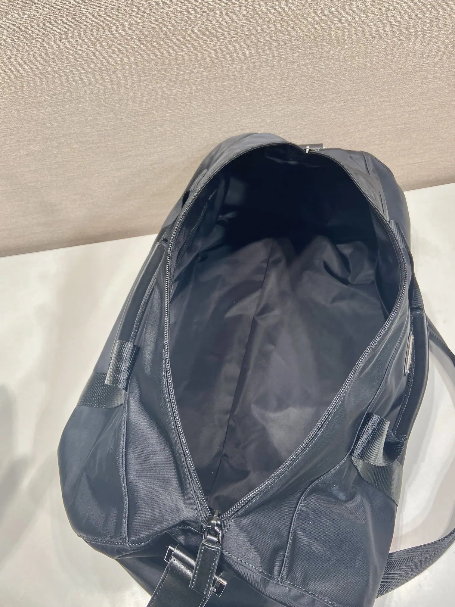 프라다 수입 낙하산 원단 여행 가방 2VC015 상세 이미지 8