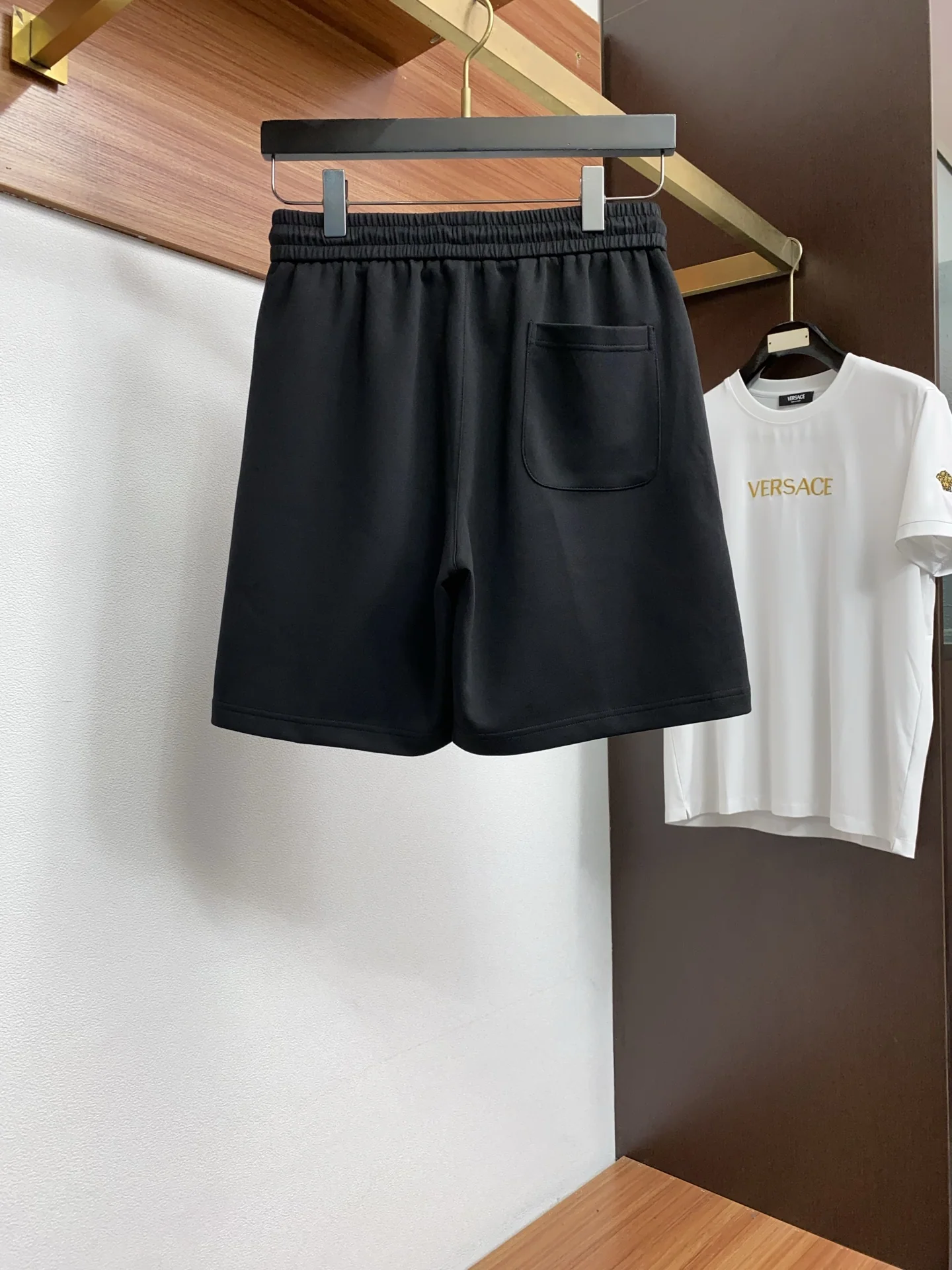 에르메스 자수 디자인 남성 반팔 티셔츠 세트 상세 이미지 6