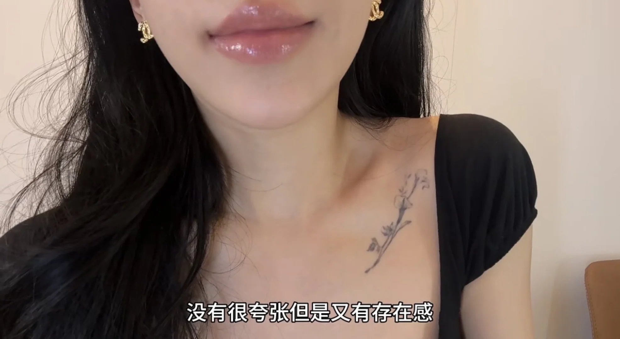 샤넬 골드 퀼팅 더블 C 귀걸이 상세 이미지 2