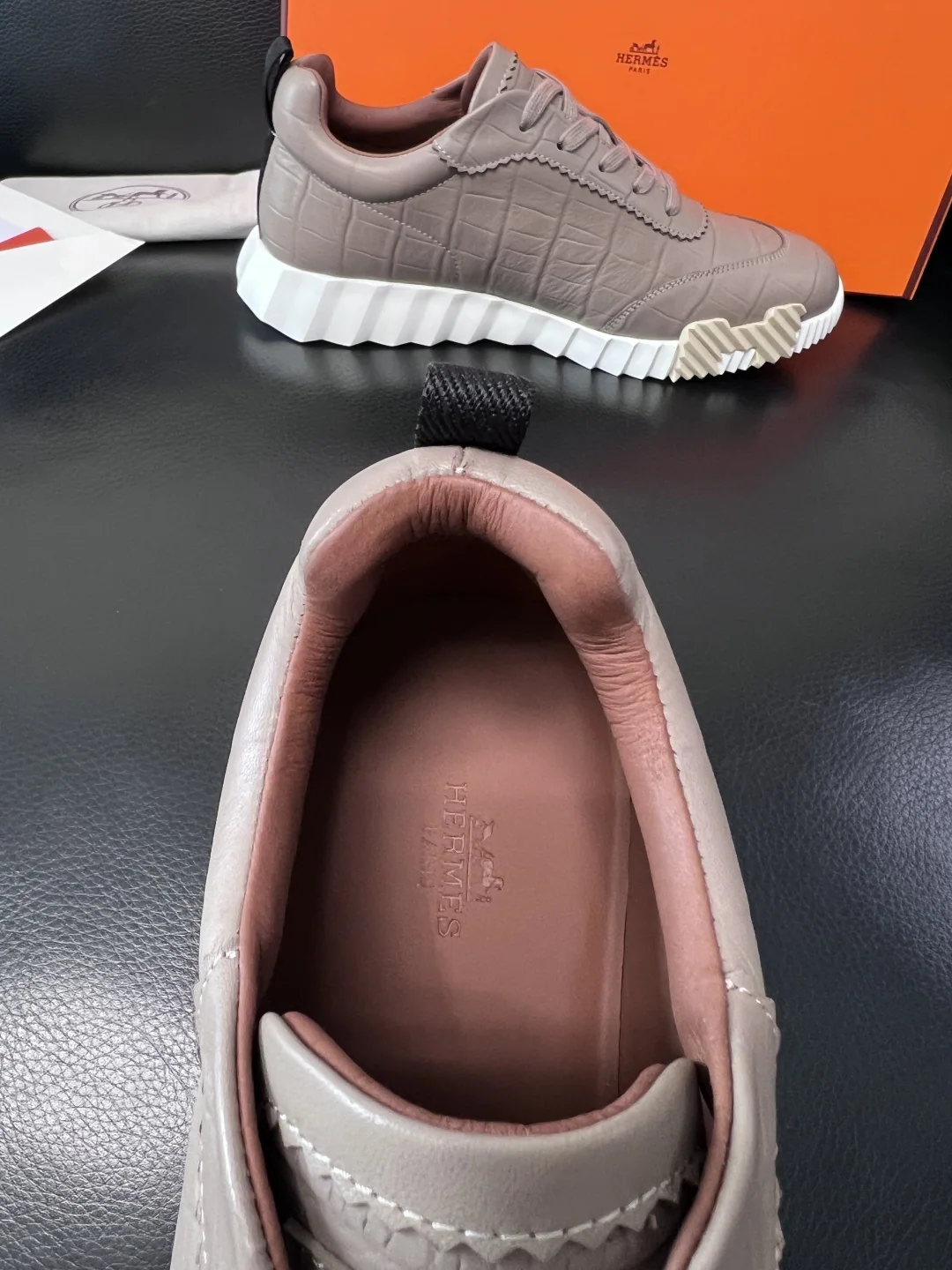 에르메스 천연 소가죽 남성 신발 상세 이미지 7