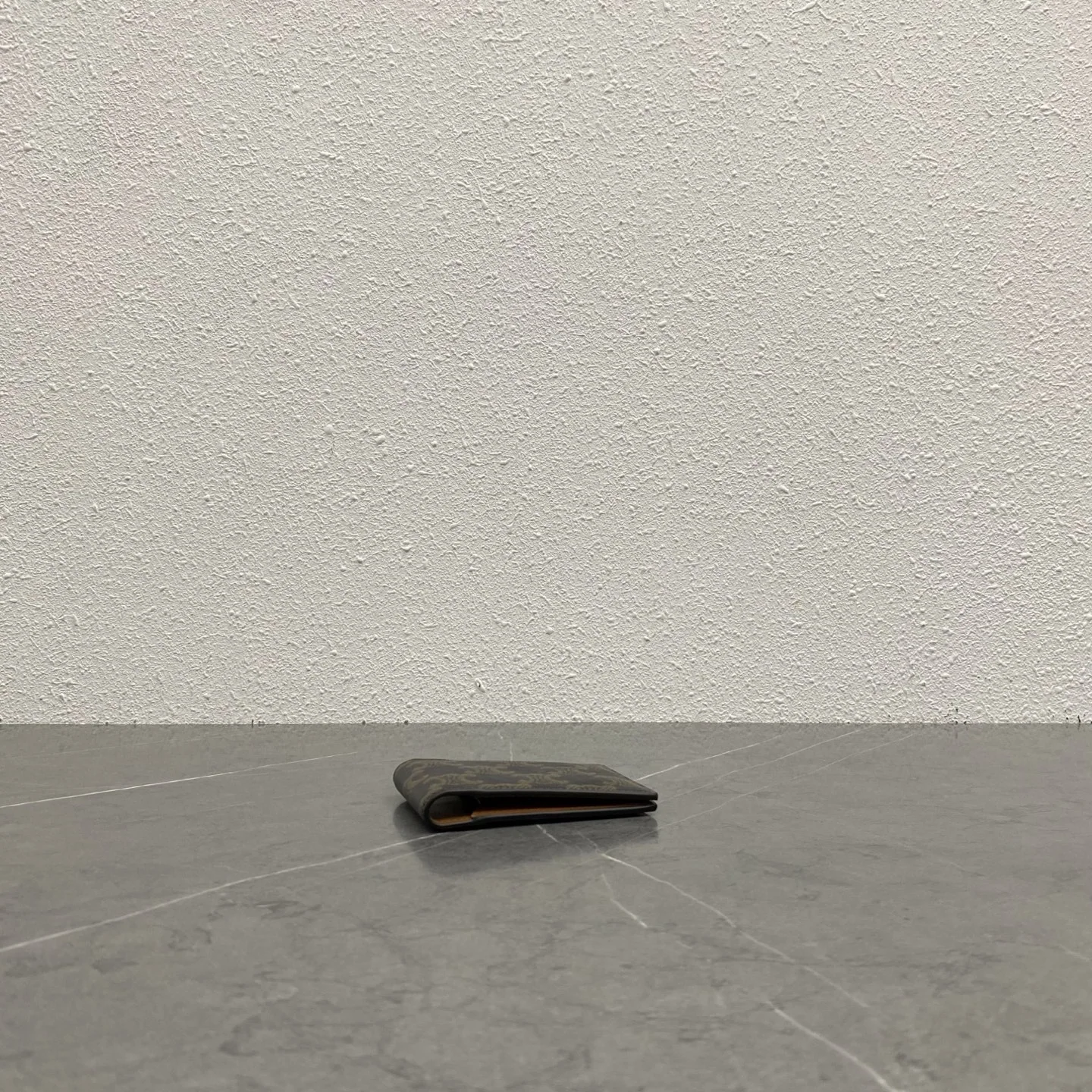 셀린느 브라운 지갑 상세 이미지 9