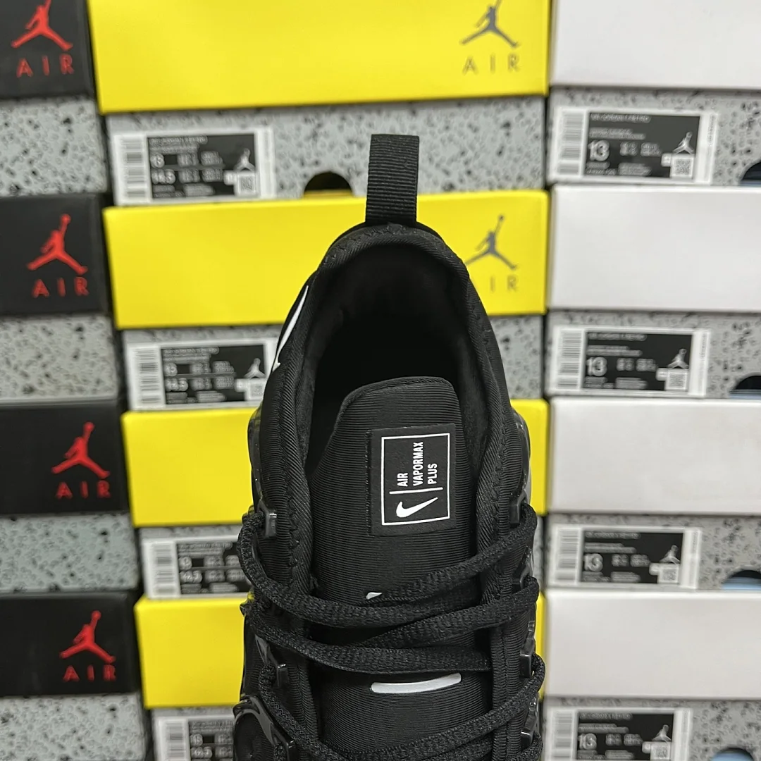 나이키 [OT] 에어 베이퍼맥스 플러스 블랙 화이트 924463-010 201594 Nike Air VaporMax Plus 상세 이미지 4