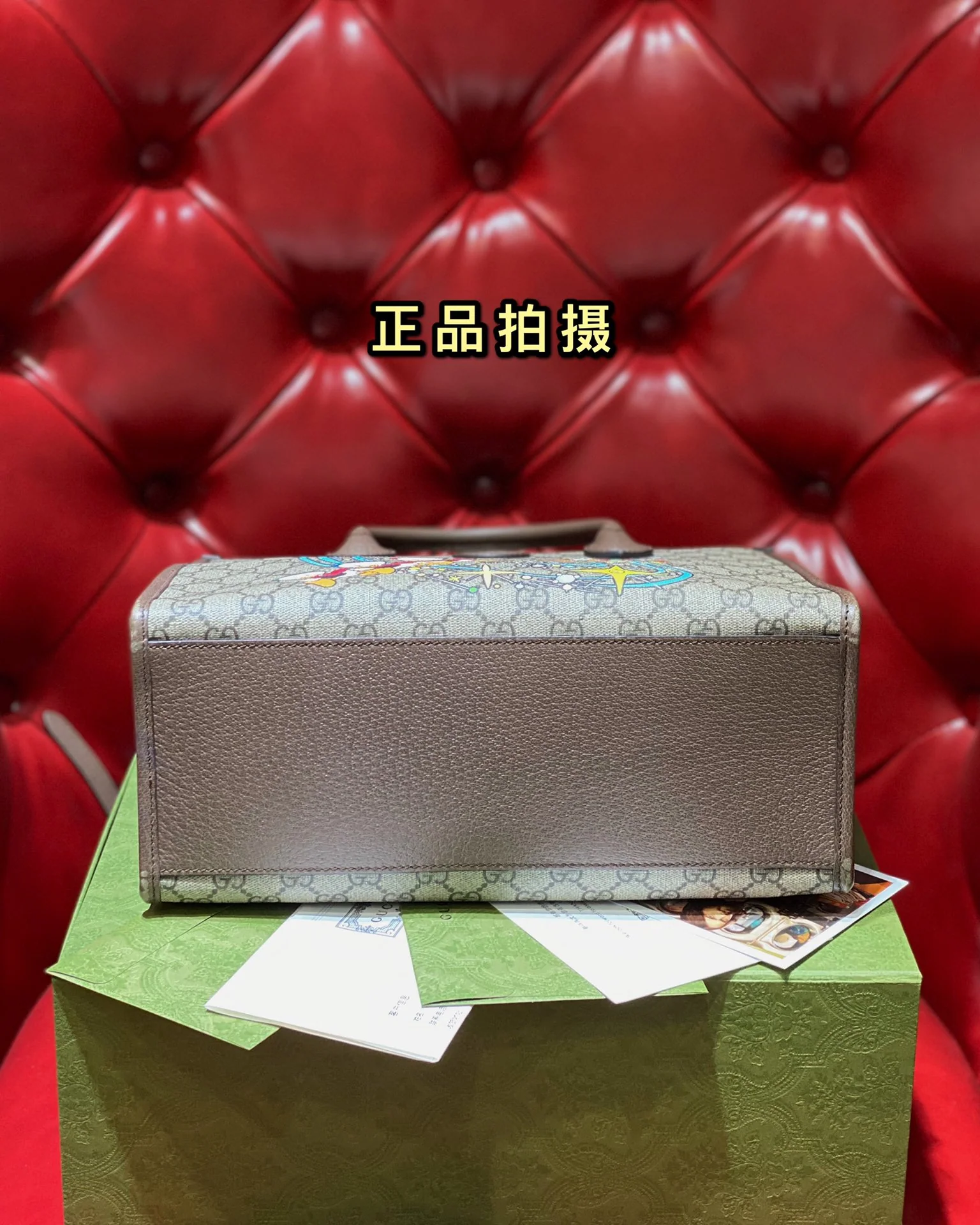구찌 도널드덕 투어 가방 상세 이미지 6