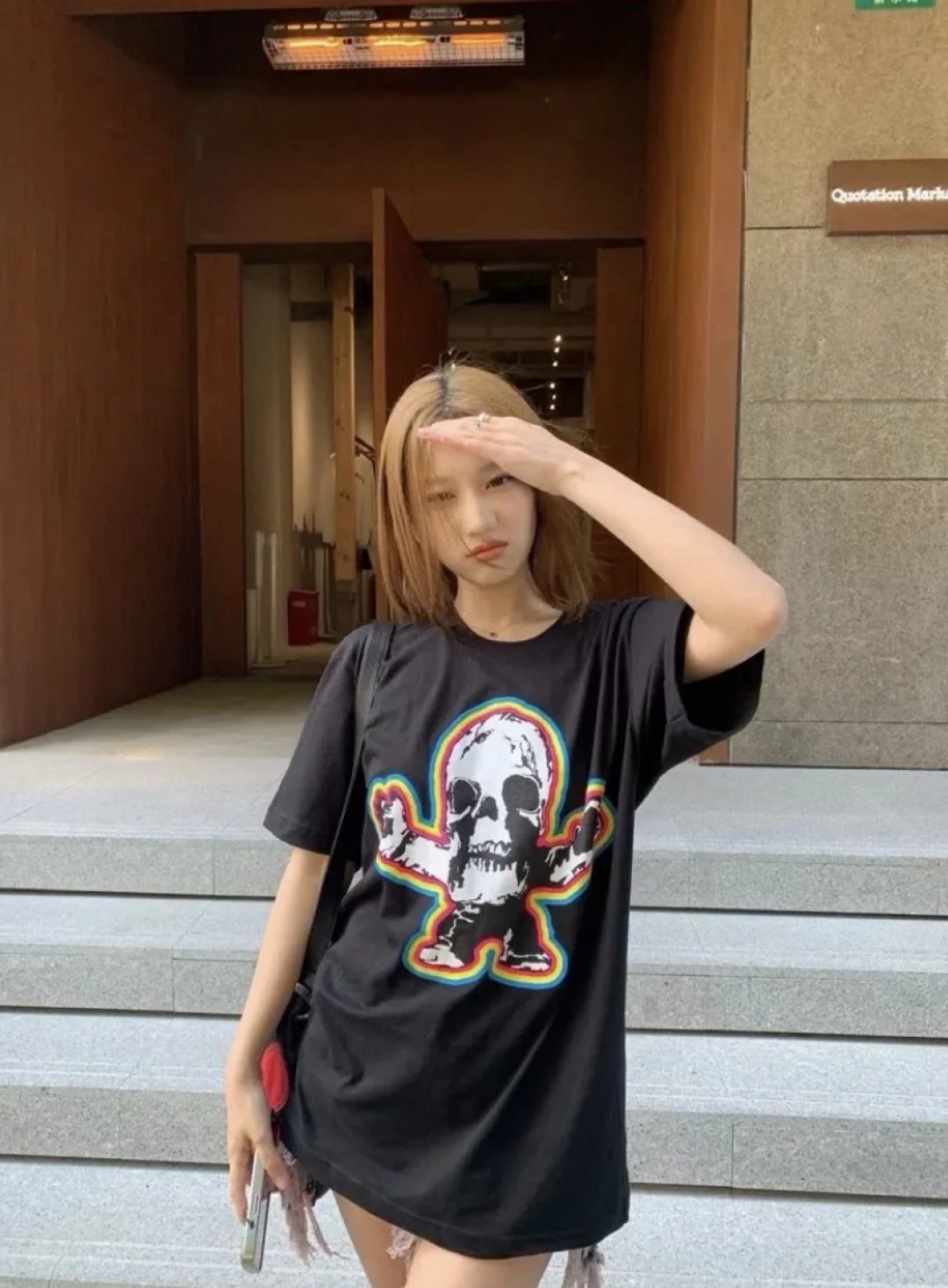 크롬하츠 레인보우 스컬 프린트 남여공용 반팔 티셔츠 상세 이미지 18