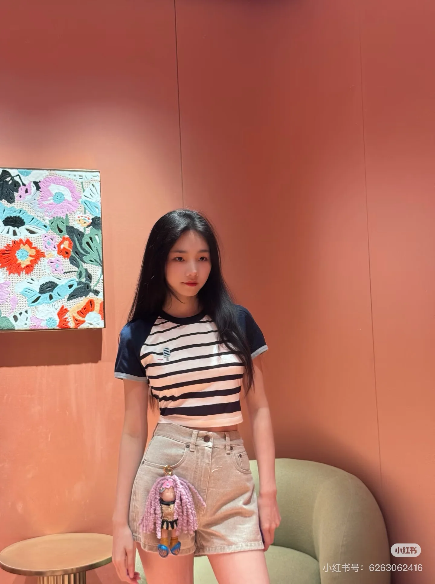 펜디 여성 크롭 반팔 티셔츠 상세 이미지 6