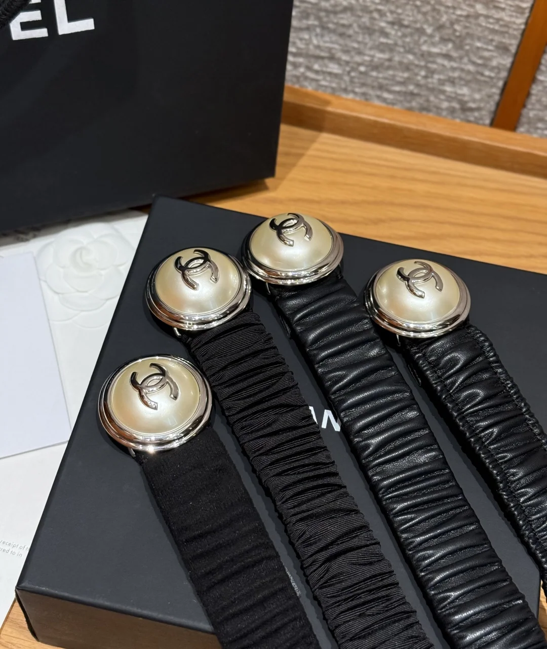샤넬 메탈릭 블랙 가죽 벨트 상세 이미지 4