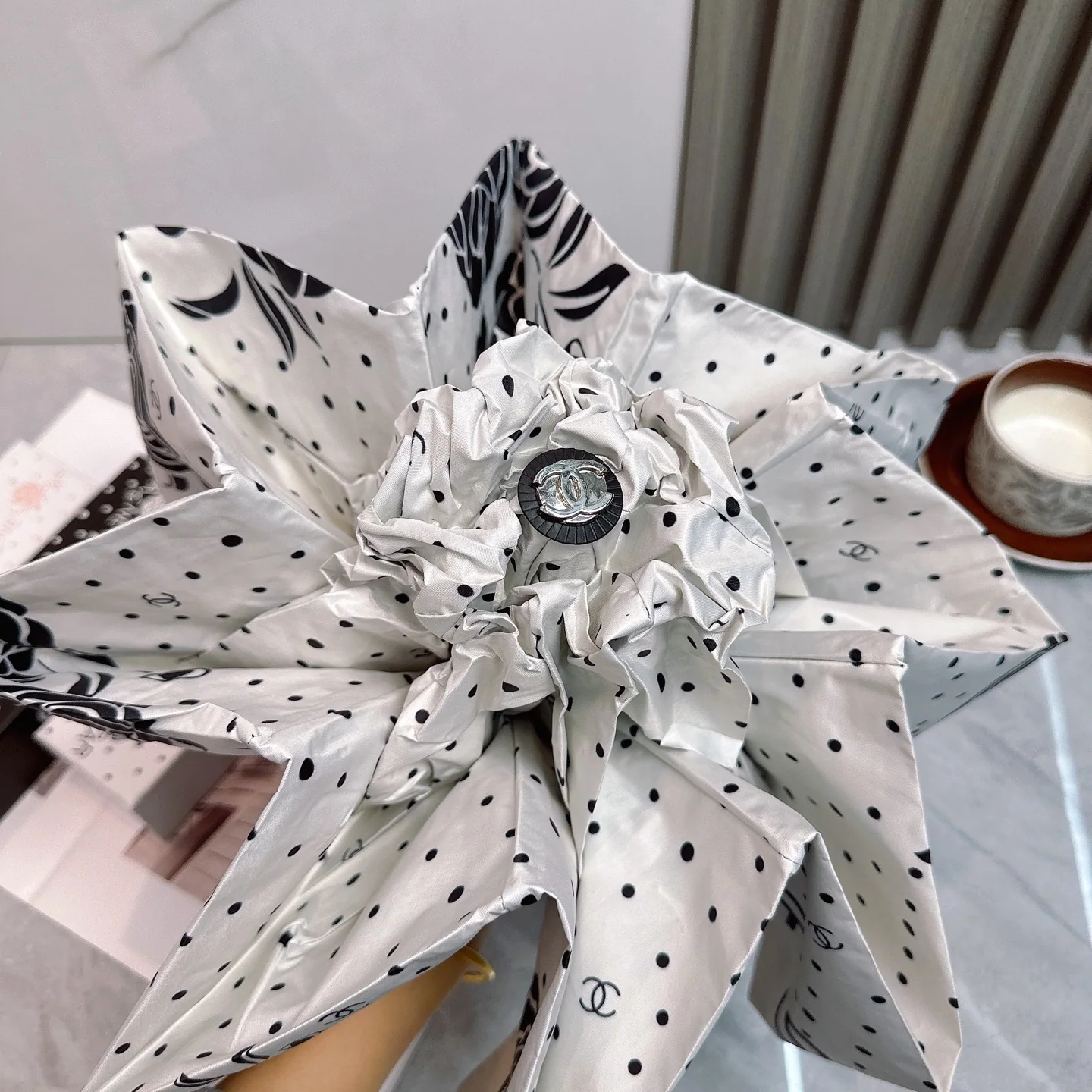 샤넬 우산 85348 Chanel Umbrella 상세 이미지 4