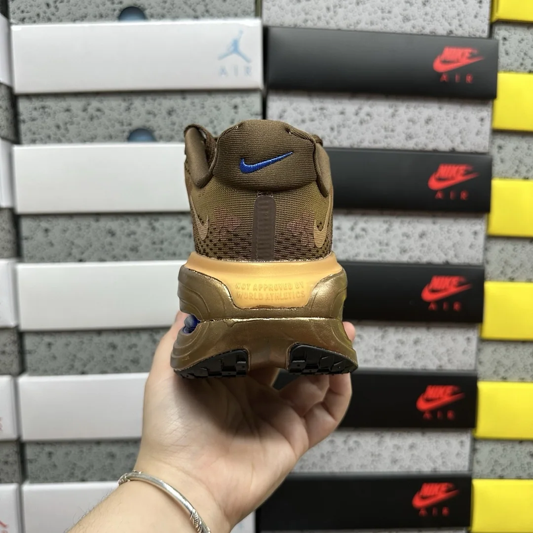나이키 [M] 보메로 프리미엄 IQ0028-200 201662 Nike Vomero Premium Flat Stout 상세 이미지 6
