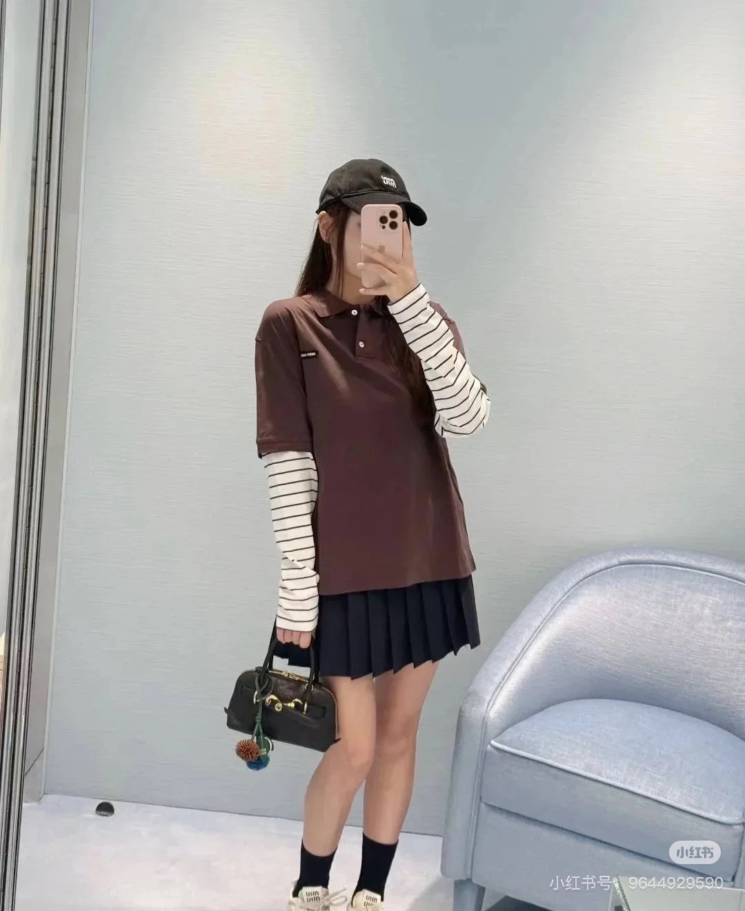 미우미우 스트라이프 오버핏 긴팔 셔츠 여성의류 2025 FW 상세 이미지 2