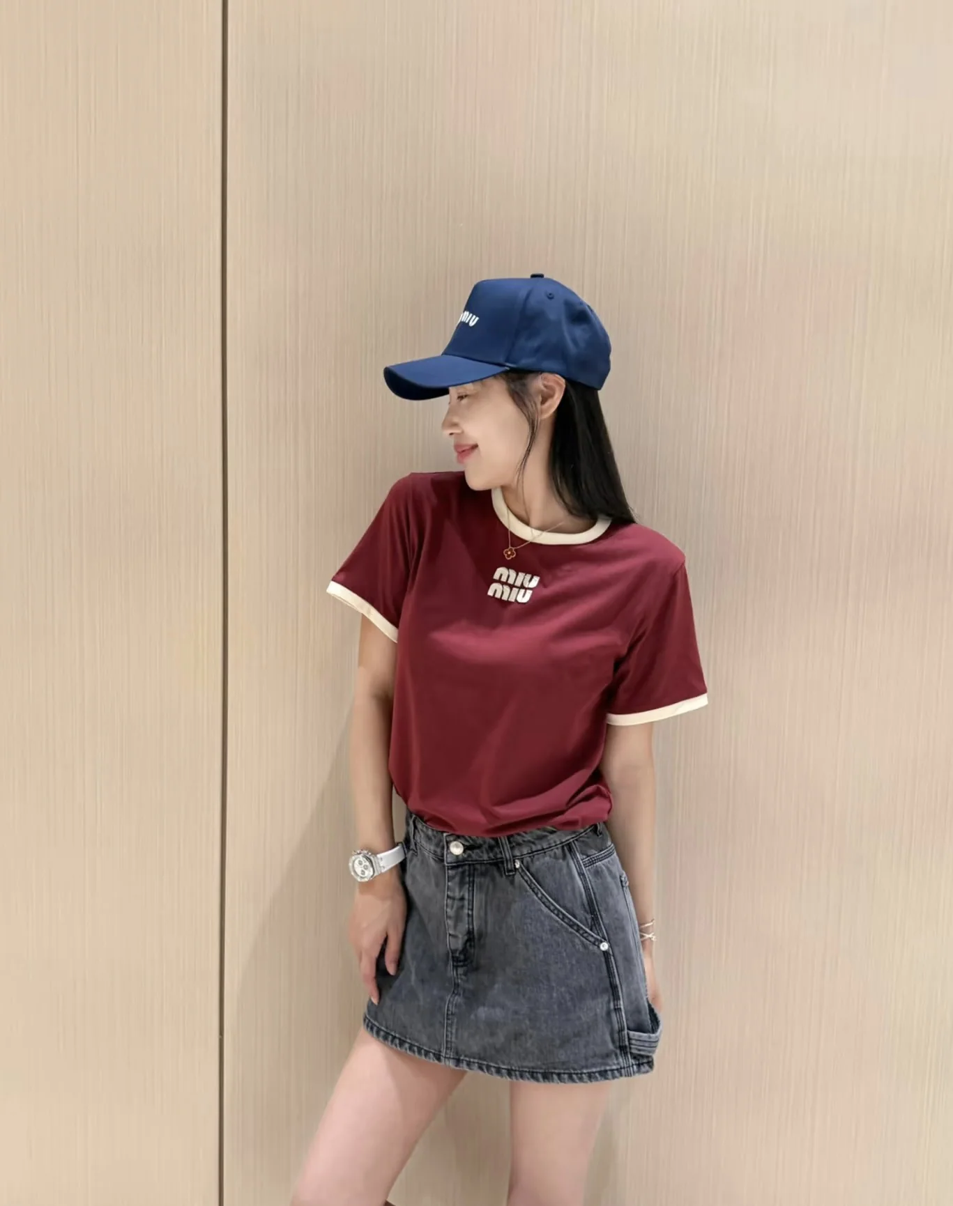 미우미우 자수 크루넥 반팔 티셔츠 상세 이미지 8