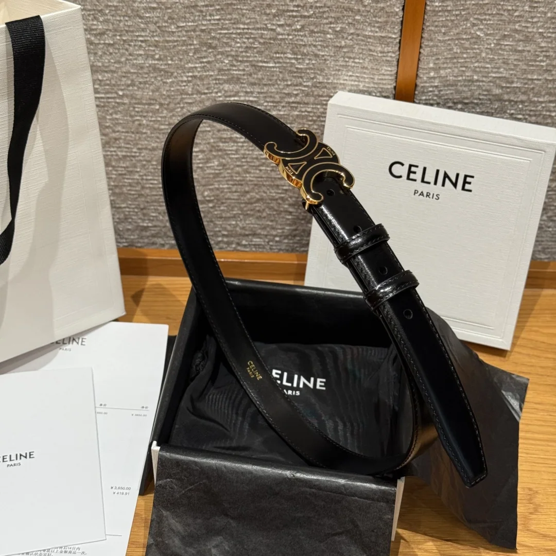 셀린느 TRIOMPHE 양면 송아지가죽 벨트 상세 이미지 3