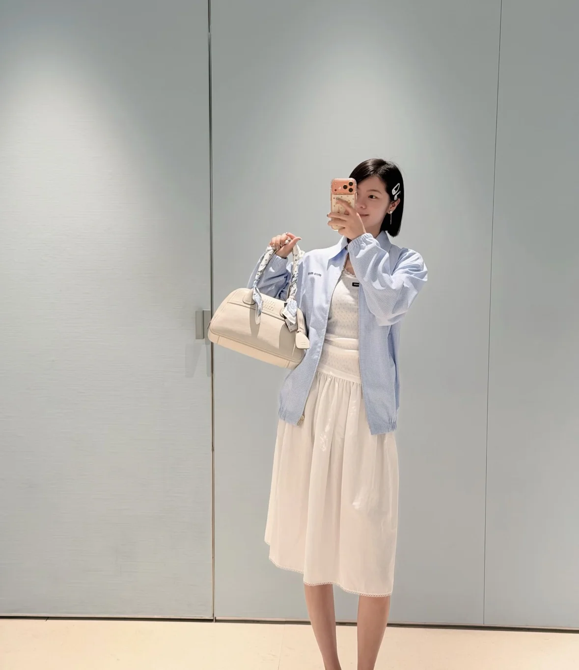 미우미우 라이트 블루 체크 재킷 여성 셔츠 상세 이미지 9