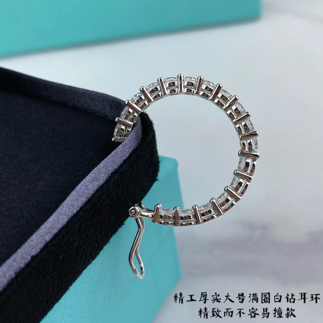 티파니 화이트 다이아몬드 원형 귀걸이 상세 이미지 5