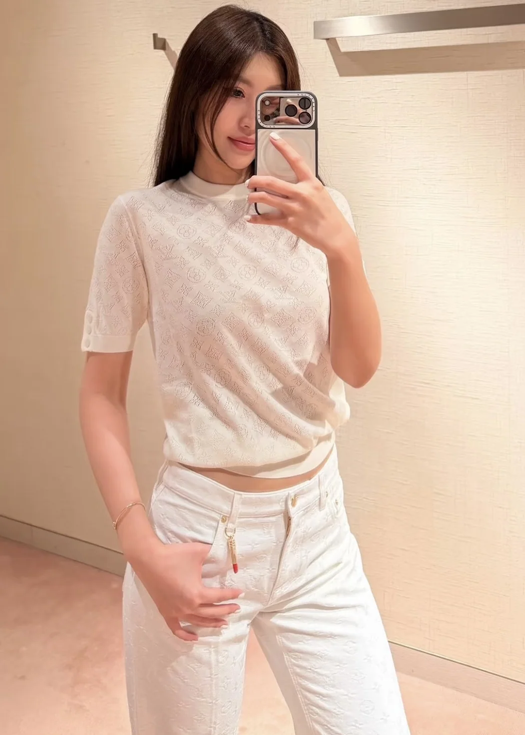 루이비통 울 혼방 시스루 니트 반팔 상세 이미지 7