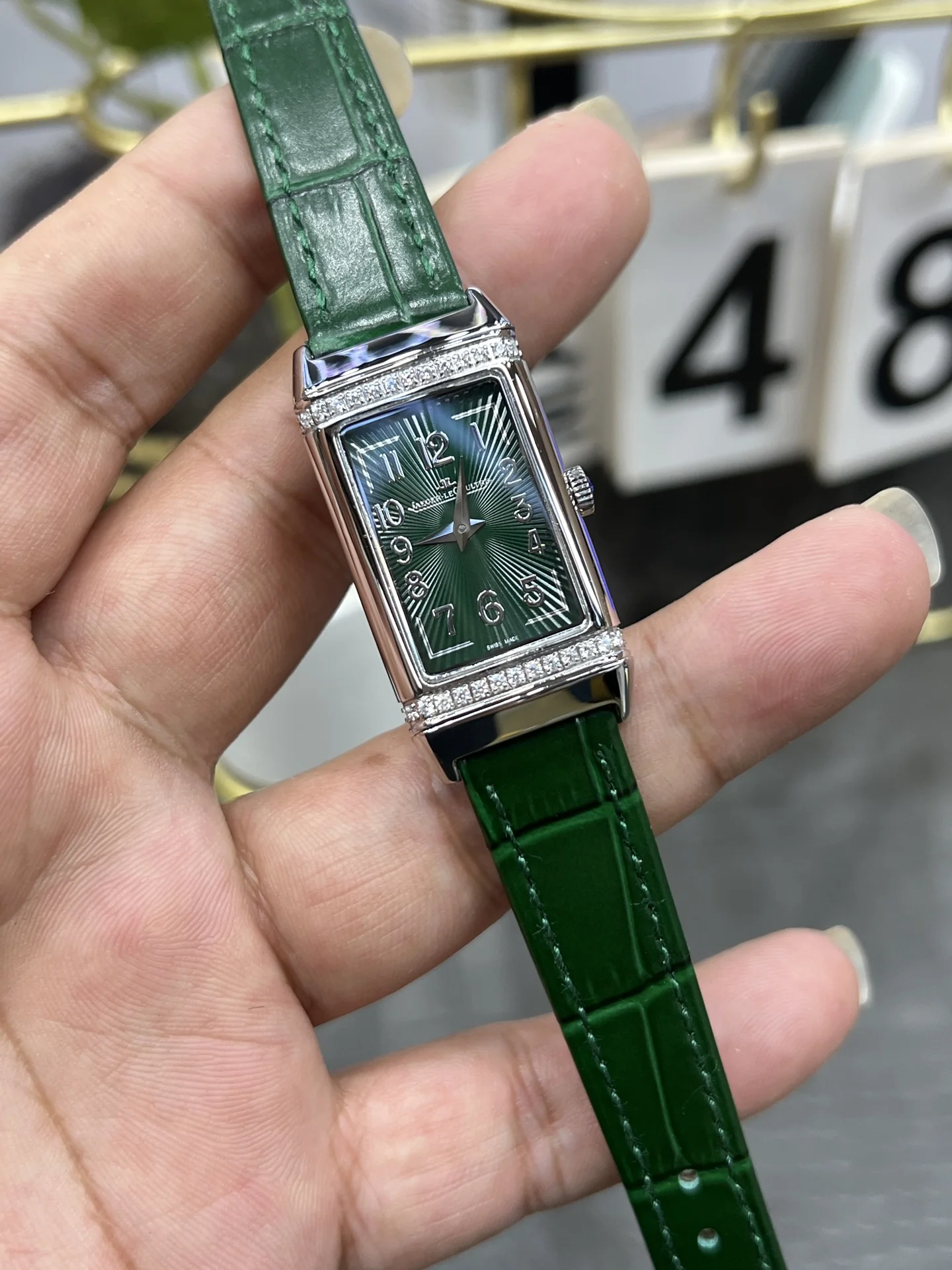 예거르쿨트르 예거 르쿨트르 리베르소 여성용 쿼츠 레플리카 42944 Jaeger LeCoultre 상세 이미지 2