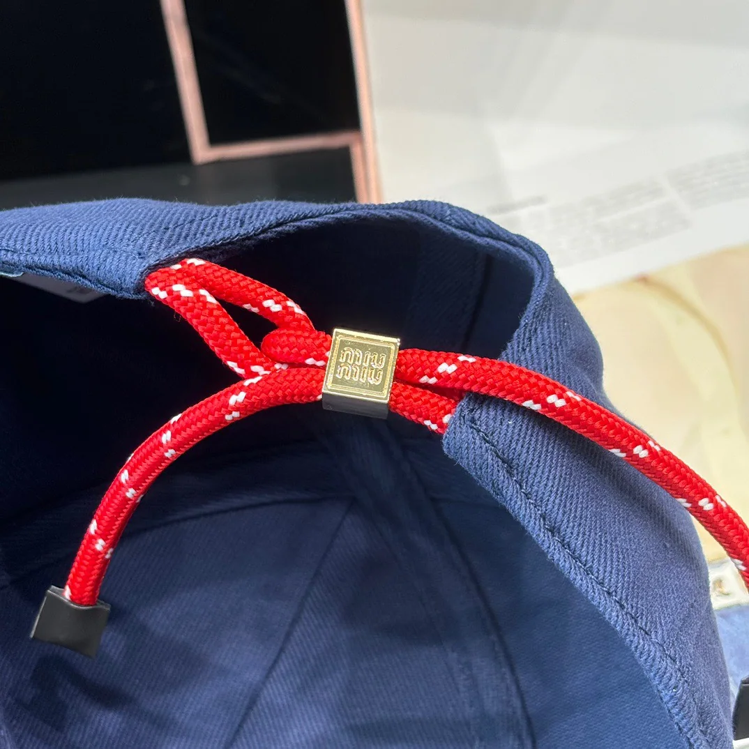 미우미우 모자 80979 Miu Miu Cap 상세 이미지 3