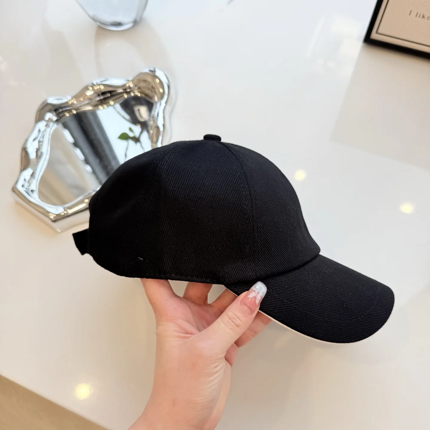 샤넬 트윌 더블 C 자수 베이스볼 모자 상세 이미지 3