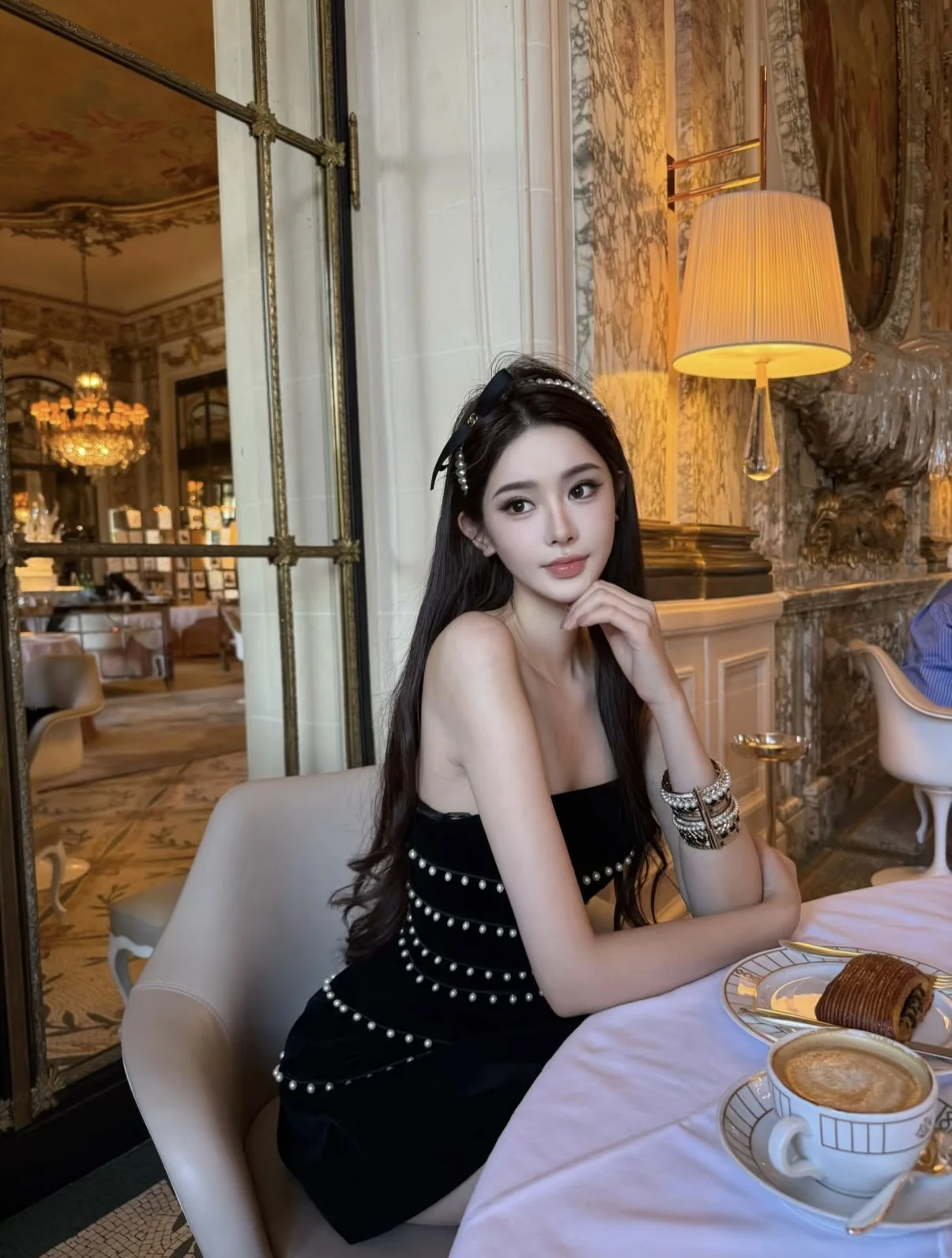샤넬 블랙 리본 진주 헤어밴드 상세 이미지 5
