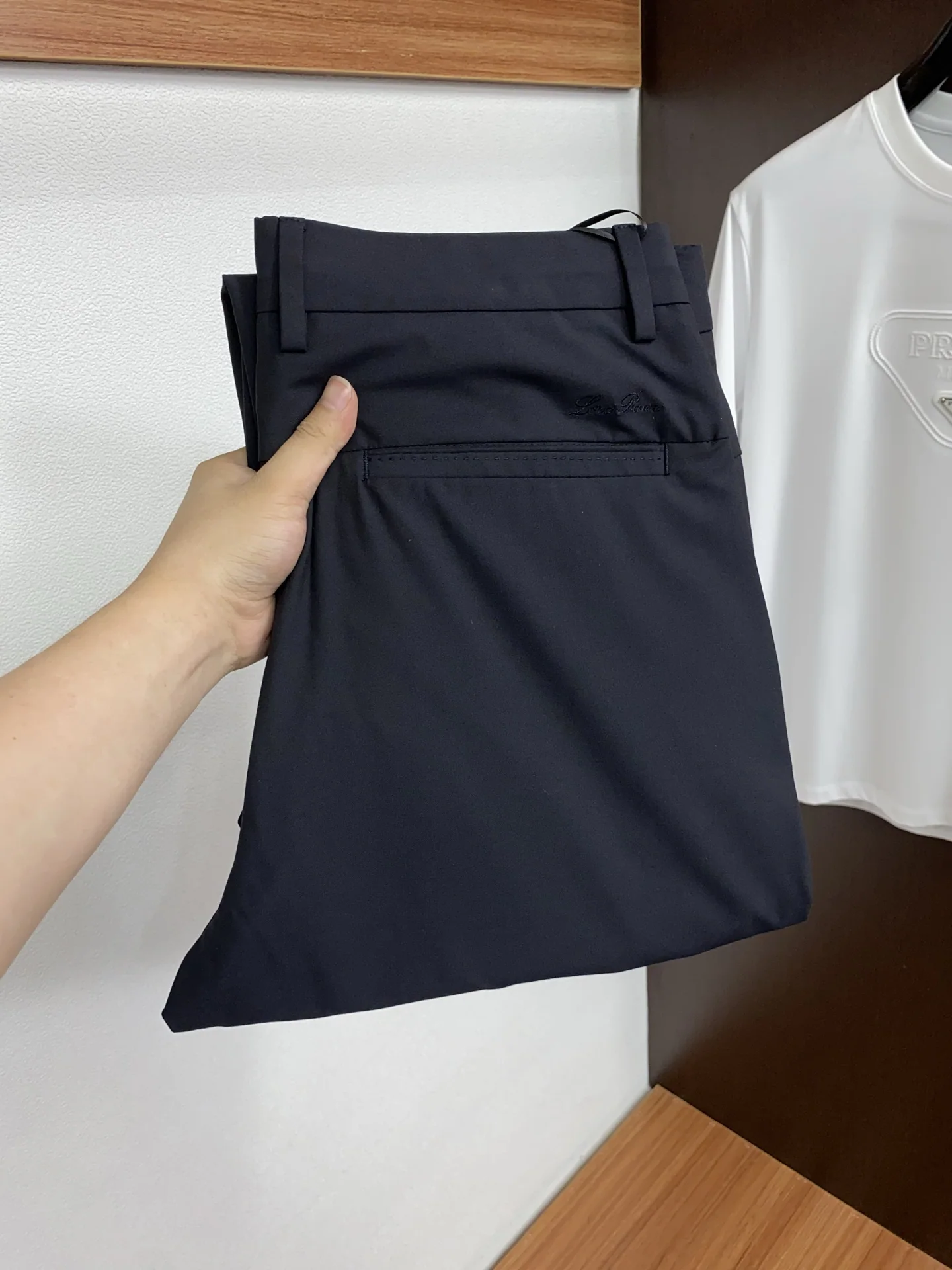 로로피아나 린넨 코튼 캐주얼 남성 바지 상세 이미지 1